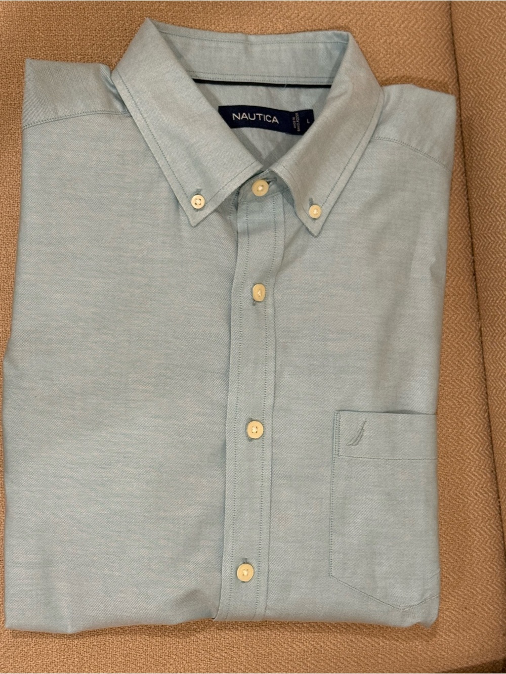 Nautica Men’s Light Blue Button-Down Oxford Shirt